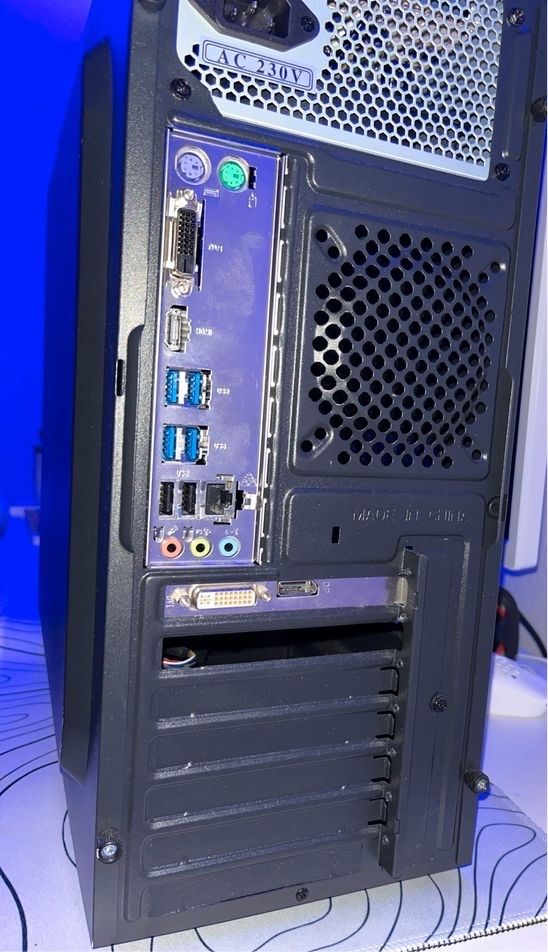 Pc 16 gb ram 265 gb speicher in Berlin