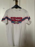 Wonder Woman T-Shirt von Mavi Gr. XS weiß rot blau Berlin - Steglitz Vorschau