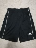 adidas Trainingsshorts in Gr. 152 Niedersachsen - Göttingen Vorschau