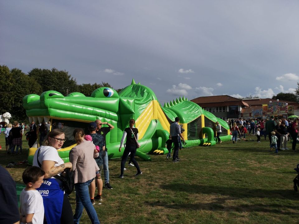 Kroko Hindernisparcours Hüpfburg mieten leihen in Vechta