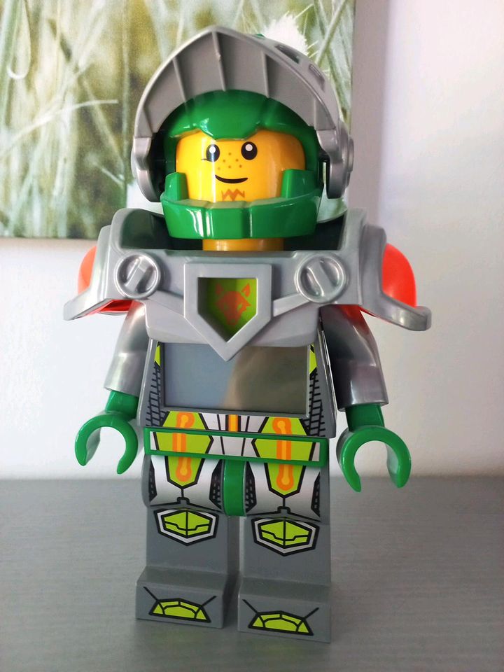 Wecker von Lego Nexo Knights in Lohmar