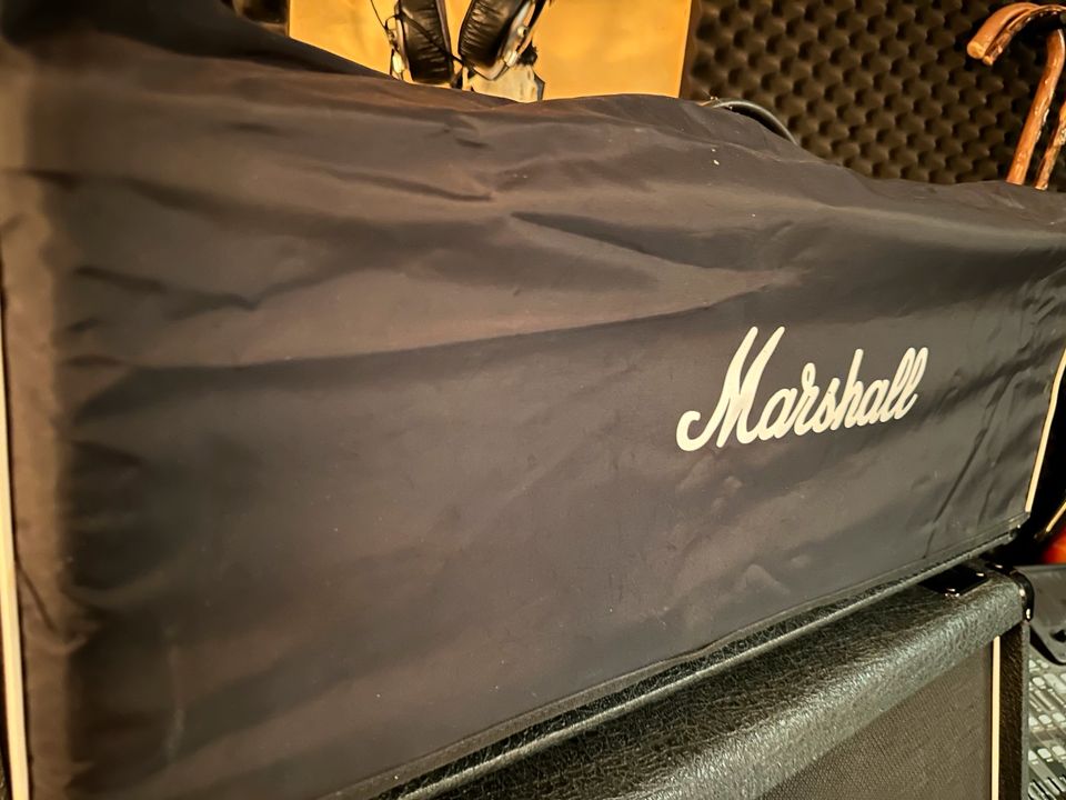 Marshall JVC 410H mit 4x12“ Box Marshall 1960 AV 412 in Liebenwalde