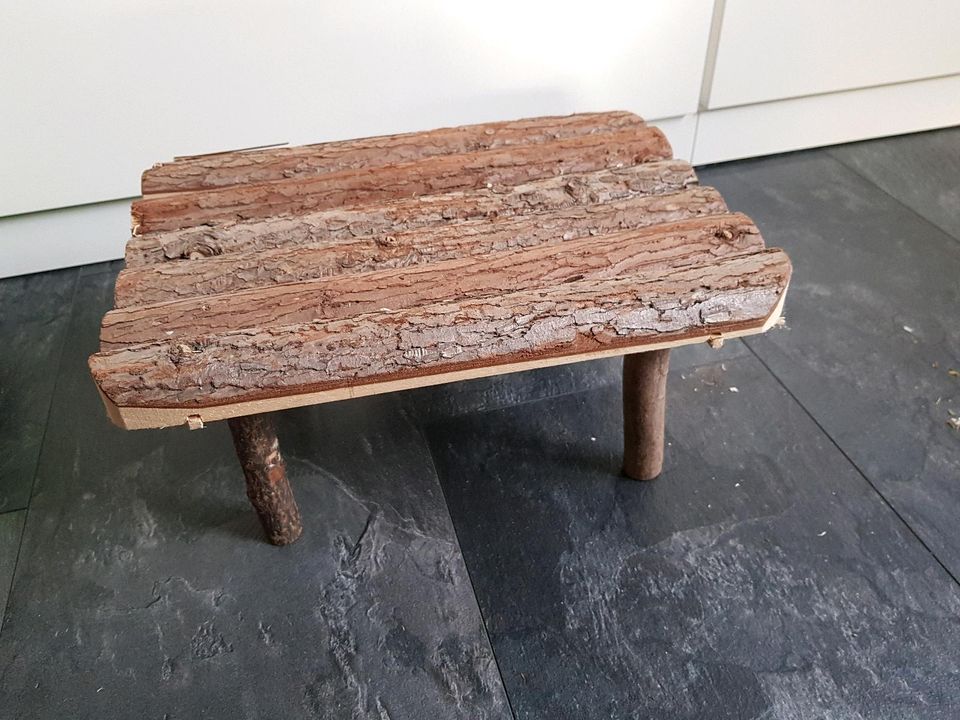 Holz Anhöhe für Kleintiere in Lünen