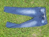 Extralange Jeans VERO MODA Dunkelblaue Hose Skinny Friedrichshain-Kreuzberg - Friedrichshain Vorschau