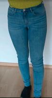 levis Jeans Damen 710 super skinny 27/32 neuwertig Saarland - Völklingen Vorschau