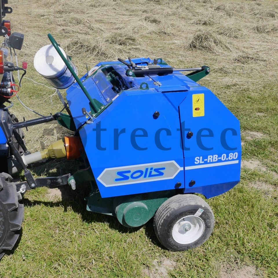Mini Rundballen Presse Solis Traktoren SL RB 0,8 in Erwitte