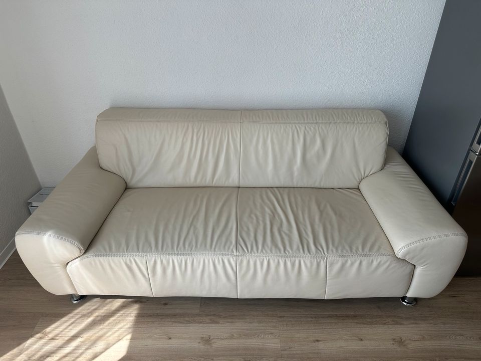 Couch Sofa Leder Zustand sehr gut in Gießen