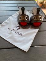 Aigner Sandale im typischen Aigner Design, Größe 41 Niedersachsen - Munster Vorschau