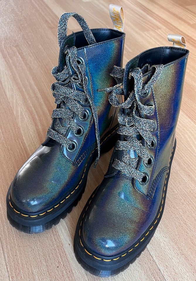 Dr. Martens Stiefel 6-Loch Gr. 42 in Frankfurt am Main