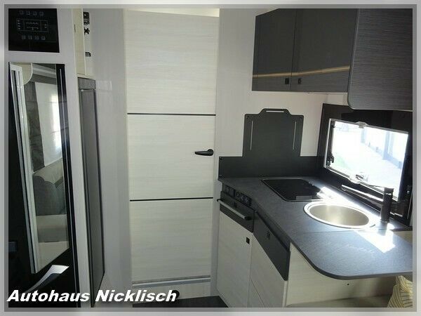 Wohnmobil MIETEN Campingbus Teilintegriert Camper Reisemobil 380 in Riesa