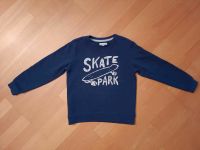 blauer Pulli mit Skateboard von vertbaudet Größe 122 Baden-Württemberg - Kornwestheim Vorschau