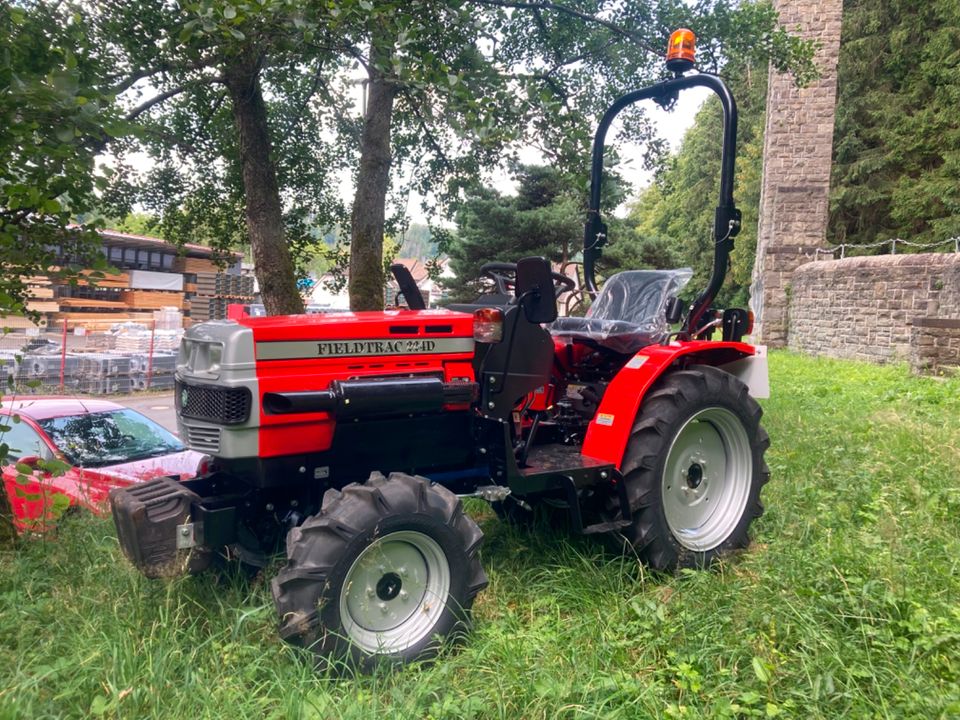 Fieldtrac 224 Trecker Mitsubishi Diesel 22 PS Zapfwelle KAT 1 in Gummersbach