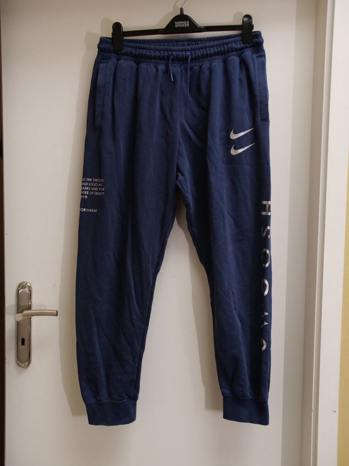 Nike Swoosh Trainingshose Blau - XL in Berlin