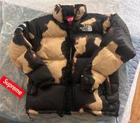 The North Face Nuptse x Supreme (M) Hessen - Wiesbaden Vorschau