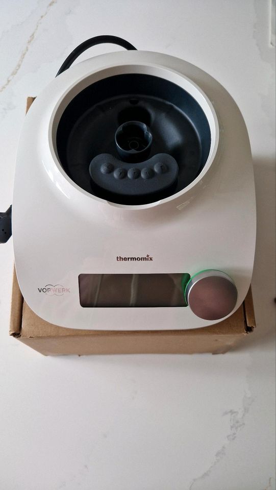 Thermomix Friend, weiß NEUWERTIG in Weinheim