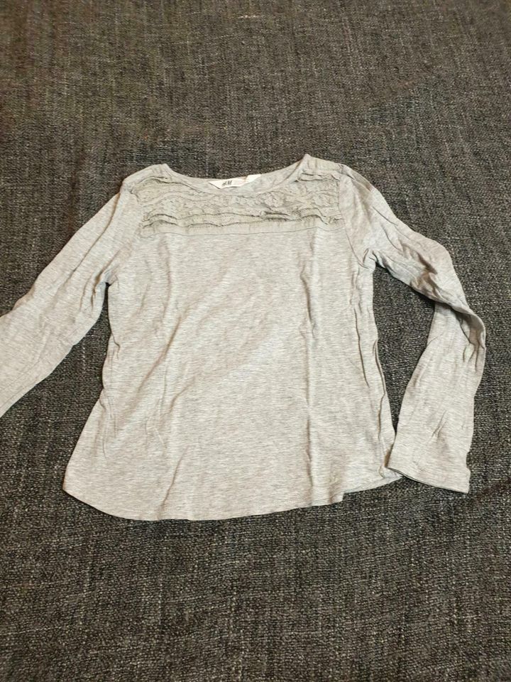 H&M Oberteil gr. 134/140 top Sweatshirt Sweater Brose Hemd grau in Berlin