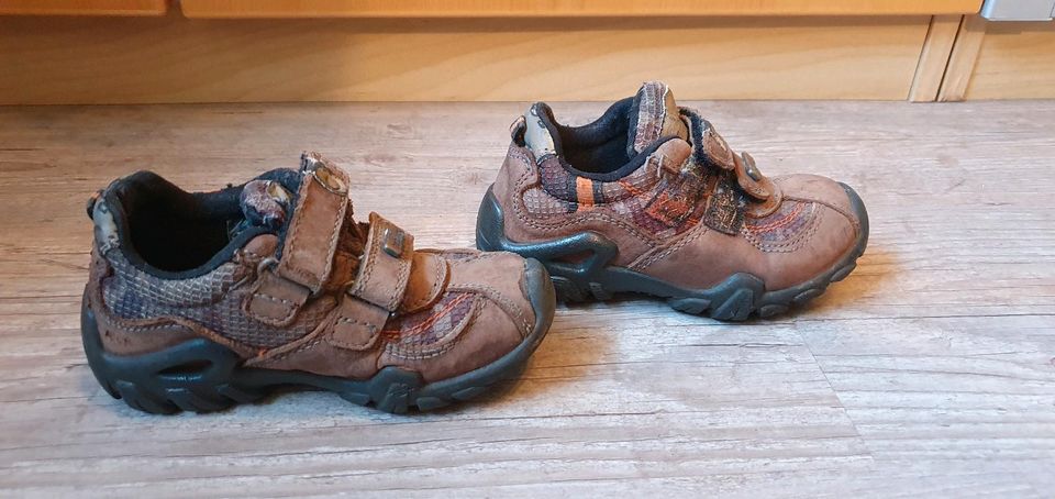 Halbschuhe/ Boots für Kleinkinder Gr. 25 von Bama in Moers