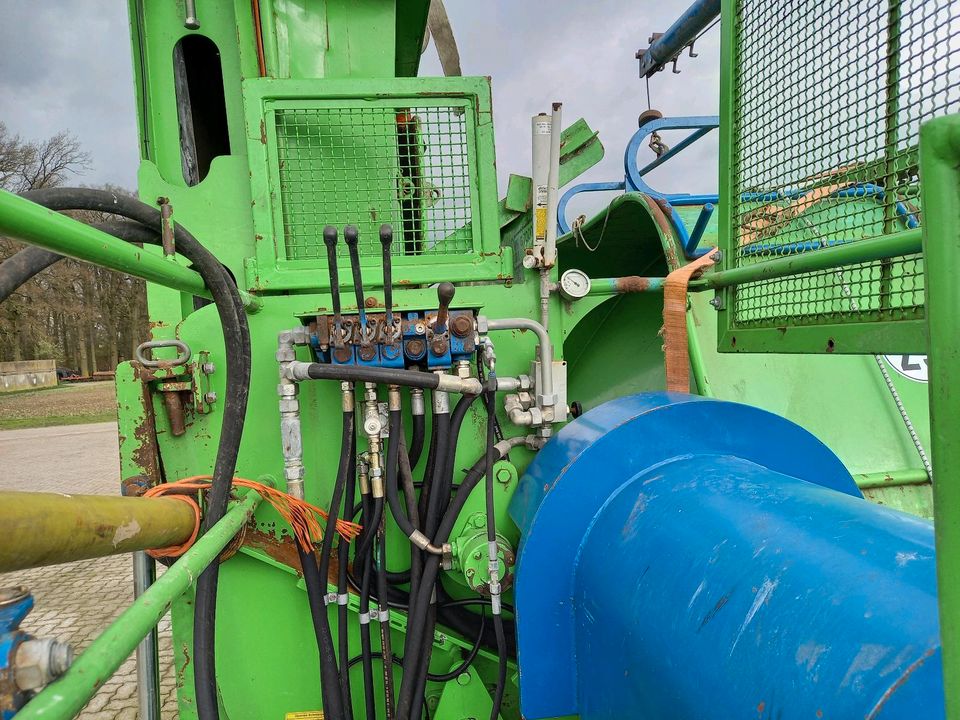 BAG BUDISSA Siloschlauchpresse ,Schlauchpresse in Zeven