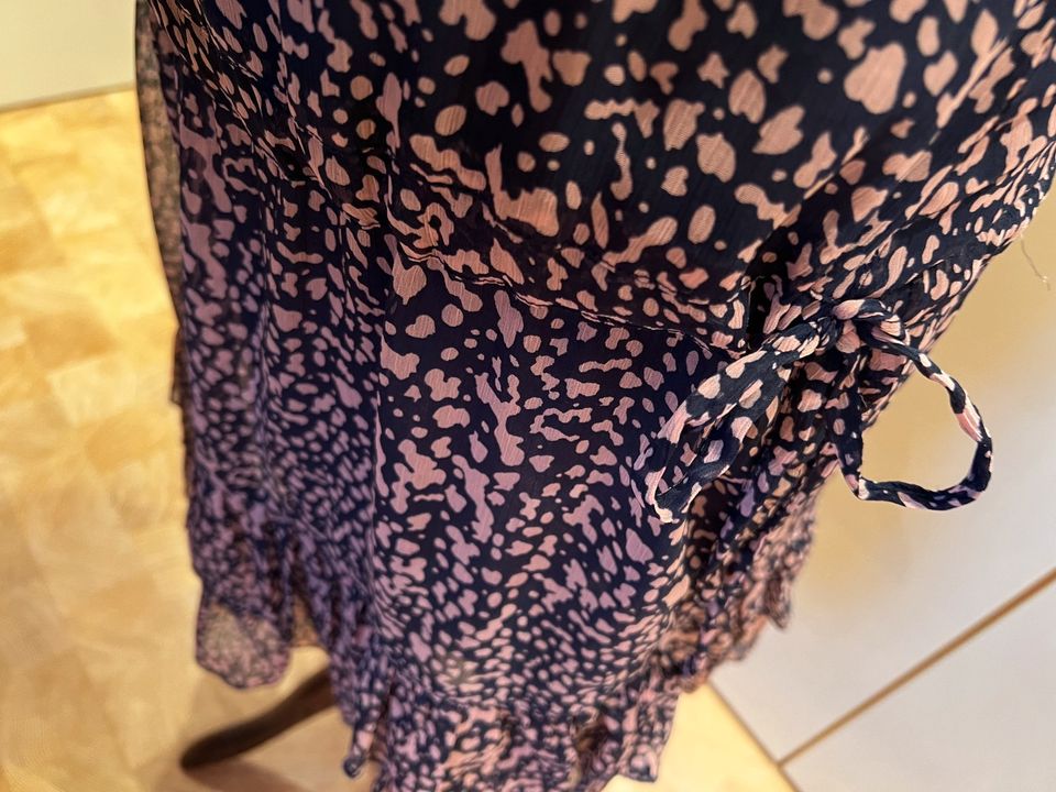 Kleid dunkelblau rosa Leo neuwertig Hemdkleid mit Unterkleid 38 in Plauen