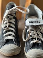 Diesel Sneaker Turnschuhe Damen Gr. 40 schwarz Nordrhein-Westfalen - Freudenberg Vorschau