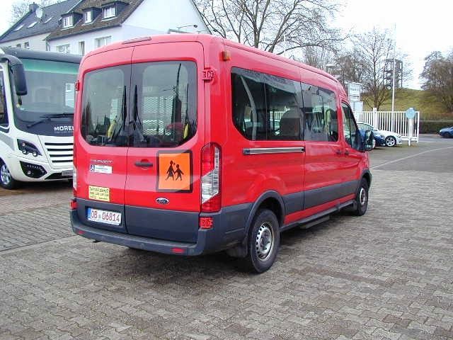 Ford Transit 2H2L Klima Rollstuhl Bühne Trittstufe in Oberhausen