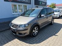 Volkswagen Touran CrossTouran*PDC*Sitzheizung*Ahk Mecklenburg-Vorpommern - Neubrandenburg Vorschau