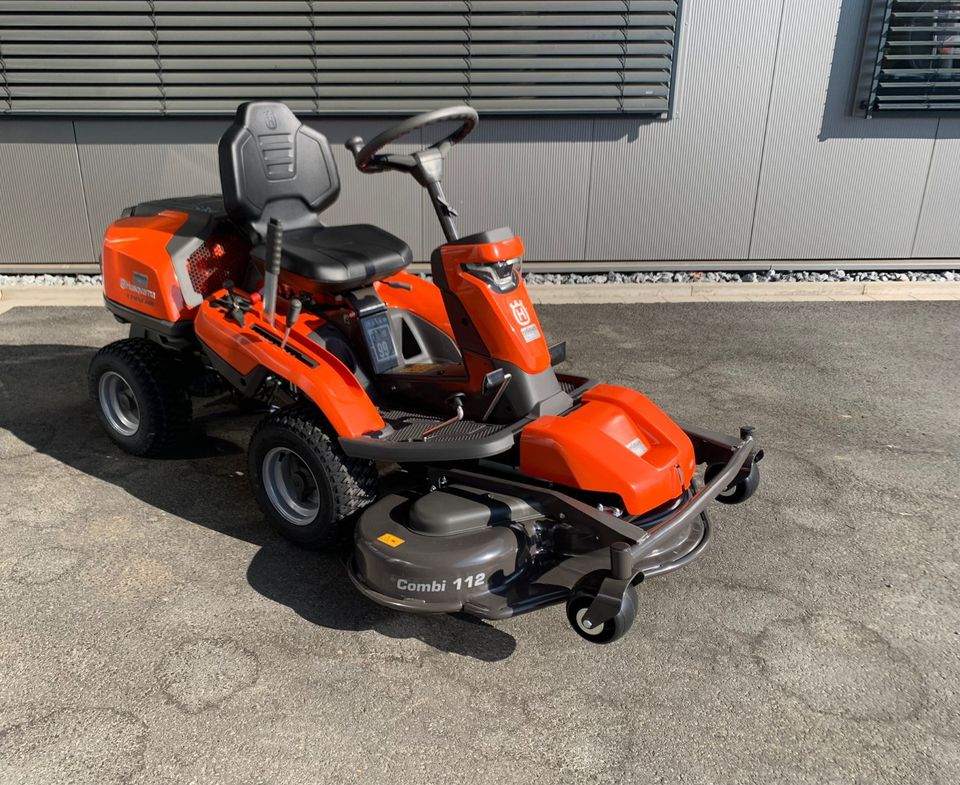 Husqvarna Rider 316 TsX AWD Aufsitzmäher inkl. 112 cm Mähdeck in Lippetal