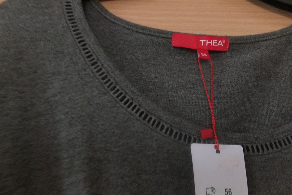 Graues schlichtes Langarm-Shirt/Pulli mit Webkante, Gr. 56 , THEA in Petersberg