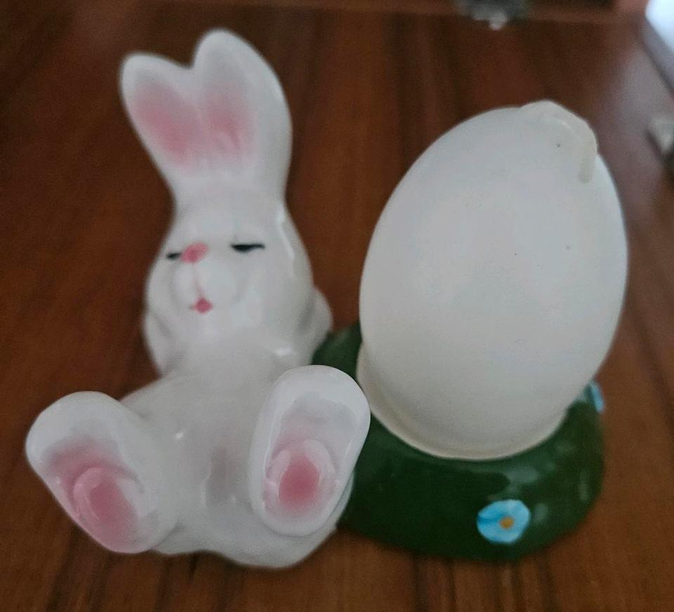 2 Vintage Osterhase trägt Osterei Kerze, Eierbecher, Porzellan in Bremen