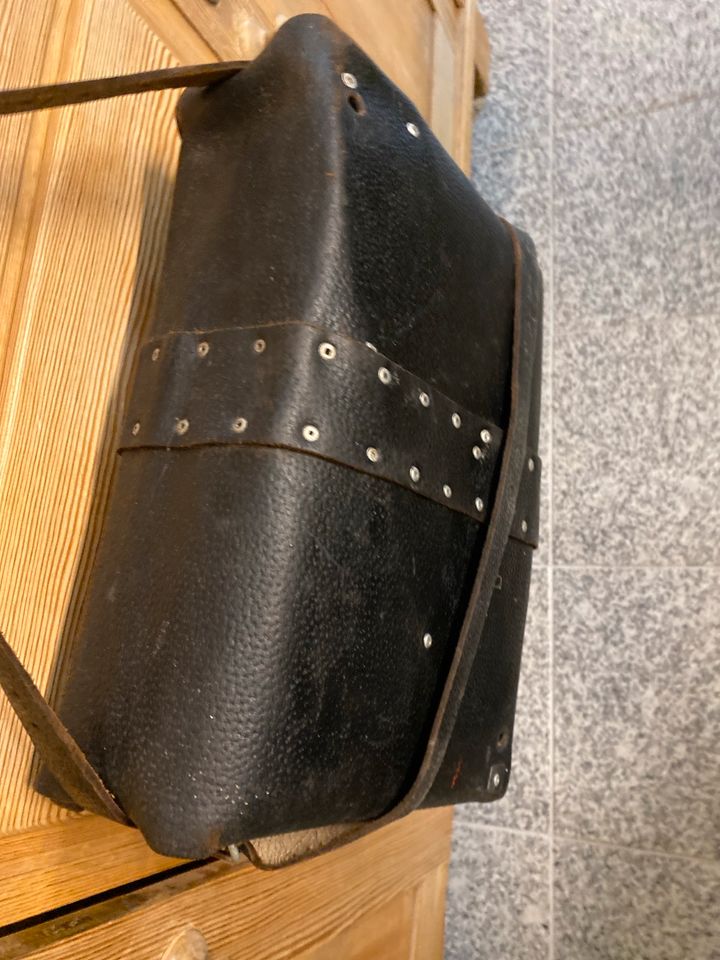 Oldtimer Motorrad Koffer Tasche Echt Leder in Marl