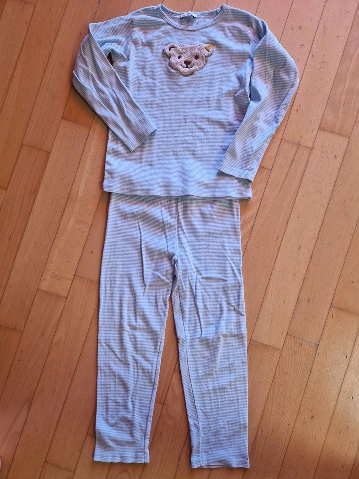 Steiff Pyjama Größe 122/128 in Dollern