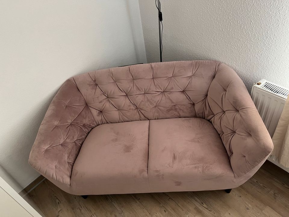 rosa couch 2-sitzer in Halberstadt