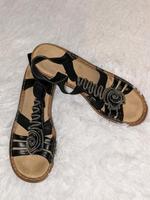 Rieker Sandalen schwarz 41 Hessen - Maintal Vorschau