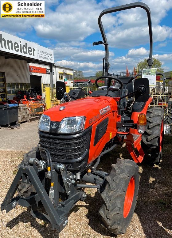 Kubota B1241 Schlepper inkl. FKH und FZW Traktor B1-Serie in Bad Breisig 