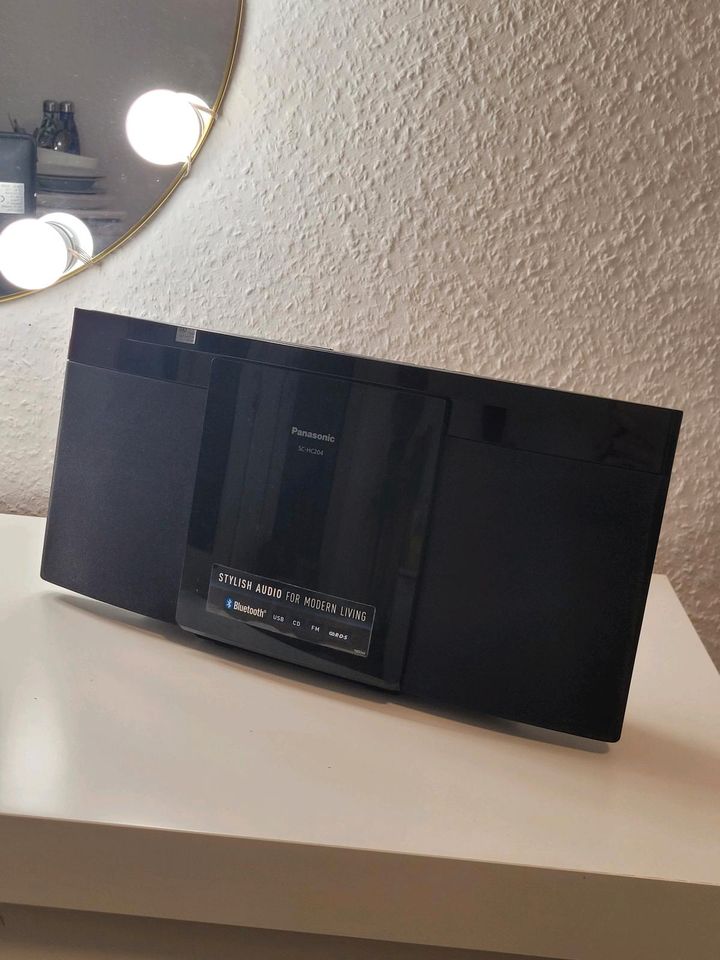 Panasonic Stereoanlage / CD / Bluetooth / USB / FM in Köln