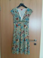 Kleid mit Blumenmuster Gr. S Thüringen - Harth-Pöllnitz Vorschau