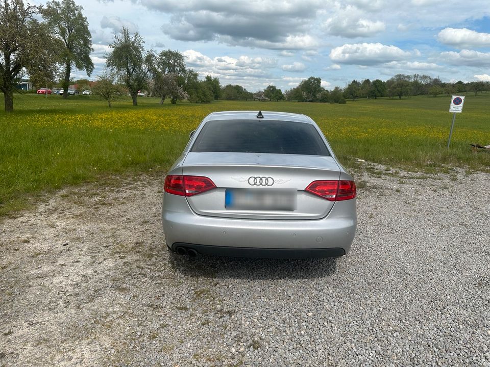 Audi A4     1.8 in Reutlingen