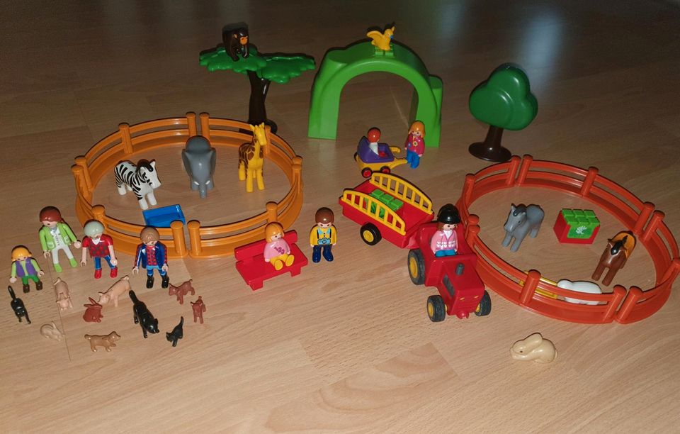 Playmobil 123 mein großer Tierpark /Zoo mit extra Figuren in Erfurt