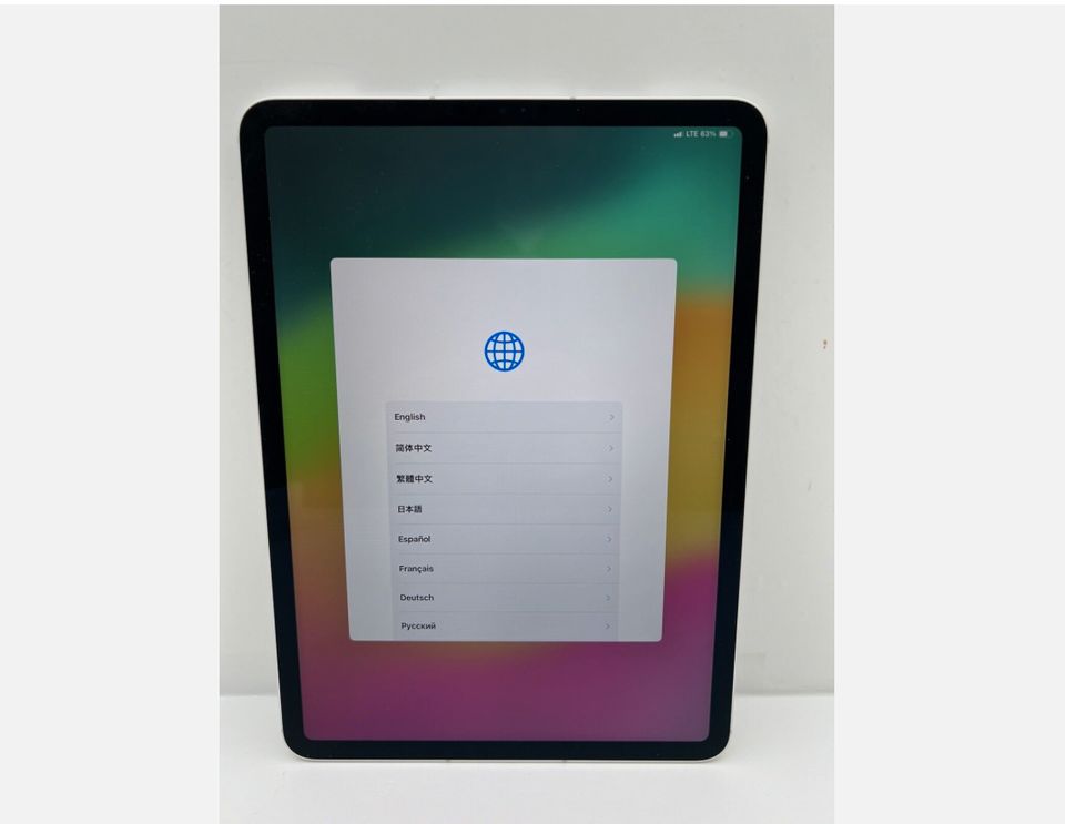 Apple iPad Pro 4. Gen 128GB Wi-Fi 5G Cellular 11" TAB TABLET in Berlin