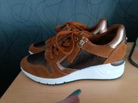 Tamaris Schuhe Sneaker gr.40 neu Echtleder Bayern - Haßfurt Vorschau