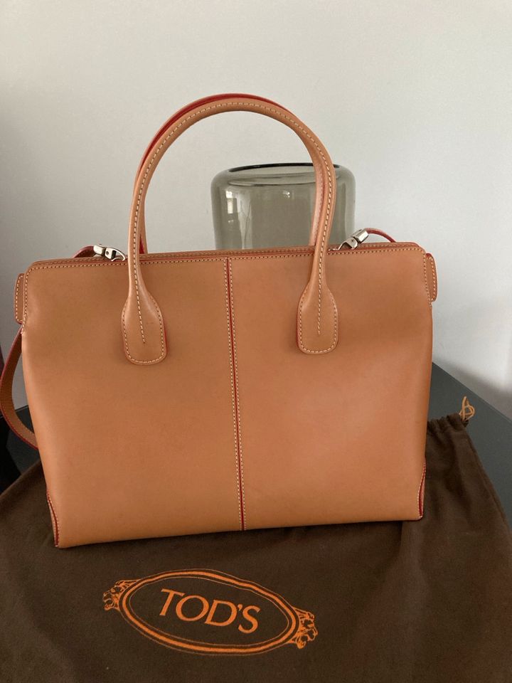 Tods Handtasche in Essen