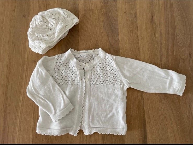 Strickjacke mit Mützchen Gr. 68 in Recklinghausen