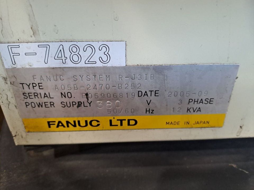 Fanuc Steuerschrank R-J 3 JB neuwertig in Wertheim