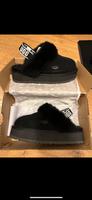 UGG Funkette Slipper Plateau echtes Lammfell Gr.39 Nordrhein-Westfalen - Rahden Vorschau
