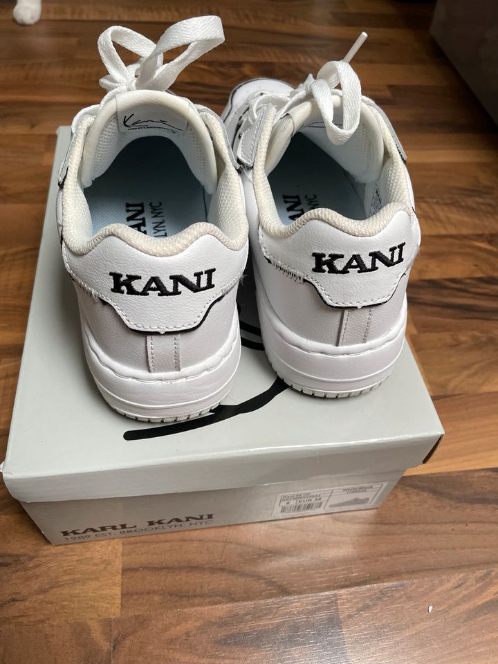 Karl Kani Sneaker 89 UP in Esslingen