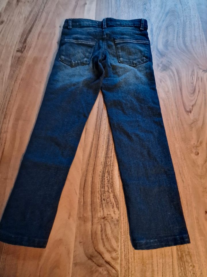 Jeans Hose Kinder Gr. 122  +Neu+ in Oeversee