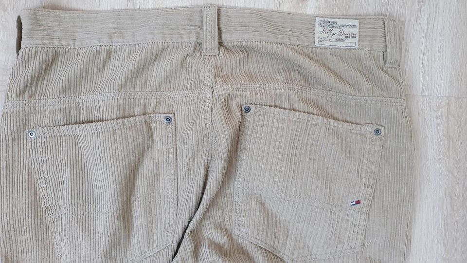 Tommy Hilfiger Cord Jeans in Mülheim (Ruhr)