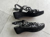 Schwarze Plateau Leder Sandalen Riemchen Baden-Württemberg - Ludwigsburg Vorschau