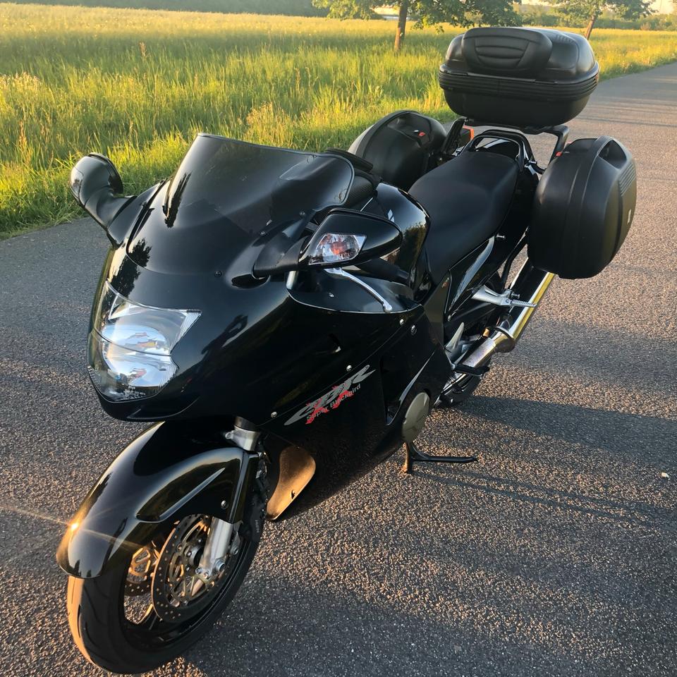 Honda CBR 1100 XX, Blackbird, TÜV,Checkheft, Koffer, Top Zustand in Geratal