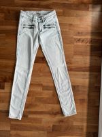 Jeans von Tommy Hilfiger, Gr. 26/32 Baden-Württemberg - Ludwigsburg Vorschau